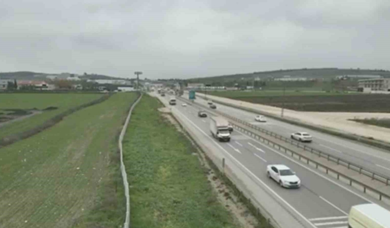 Bursa’da trafik polisleri dron ile görüntüledi, ihlalleri affetmedi