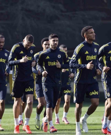 Fenerbahçe, RAMS Başakşehir maçının hazırlıklarına başladı