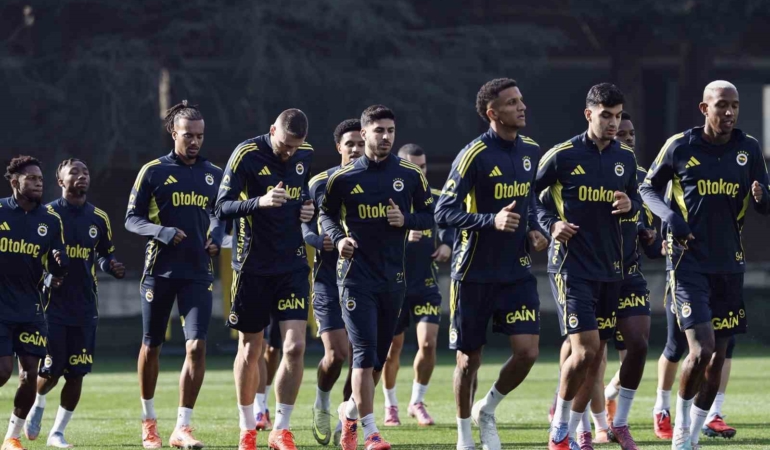 Fenerbahçe, RAMS Başakşehir maçının hazırlıklarına başladı