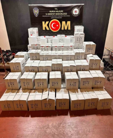 Bursa’da bin 200 litre etil alkol ele geçirildi