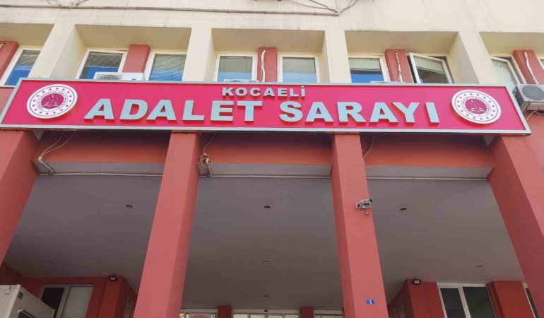 Müzik tartışması cinayetle bitti