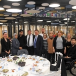 Başkan Erkan Aydın engelleri sevgiyle aştı