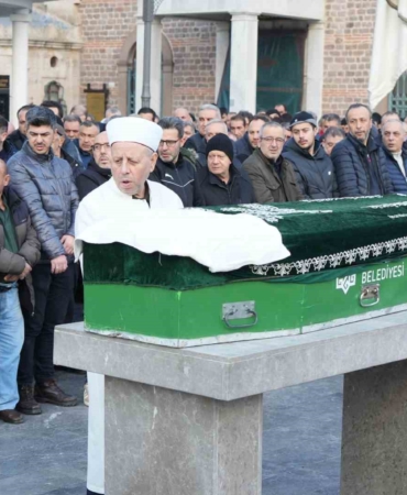 Hastanede cenazeler karıştı