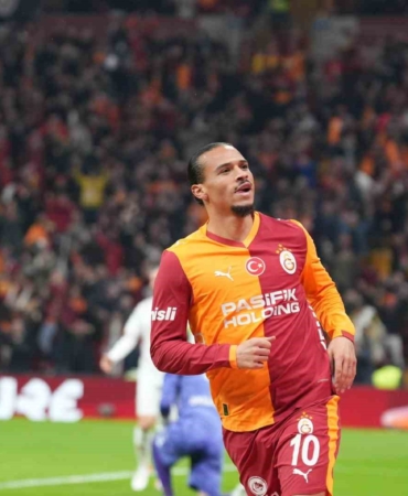 Leroy Sane ligdeki 5. golünü attı