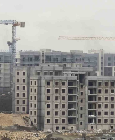 Arnavutköy’de inşaatta asansör boşluğuna düşen işçi hayatını kaybetti