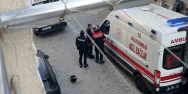 Esenyurt’da motosikletli saldırganlar kurşun yağdırdı: 3 yaralı