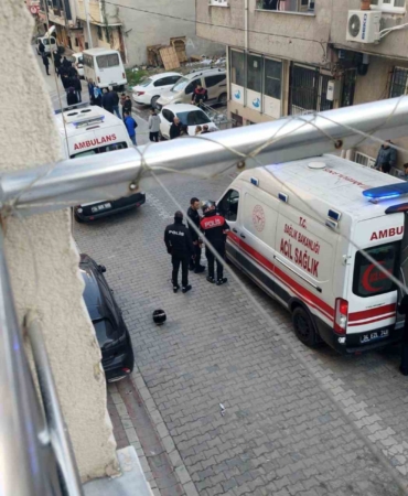 Esenyurt’da motosikletli saldırganlar kurşun yağdırdı: 3 yaralı