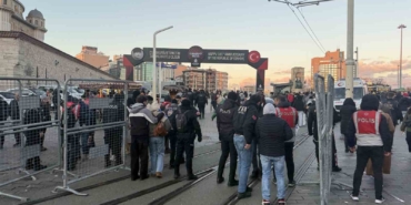 İstiklal caddesi girişinde yoğun güvenlik önlemi