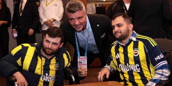 Fenerbahçe, Konyaspor maçında özel konuklarını ağırladı