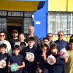 Büyükşehir’den okullara spor ekipmanı desteği