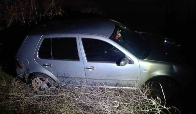 Susurluk’ta otomobil şarampole uçtu: 1 yaralı