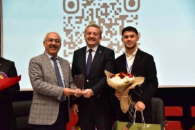 Galatasaraylı yönetici İbrahim Hatipoğlu’ndan gençlere kariyer nasihati