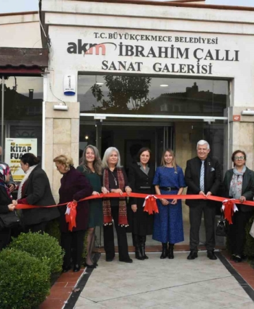 Koleksiyoner Ebru Turhan’ın sergisi, sanatseverleri doğayla buluşturdu