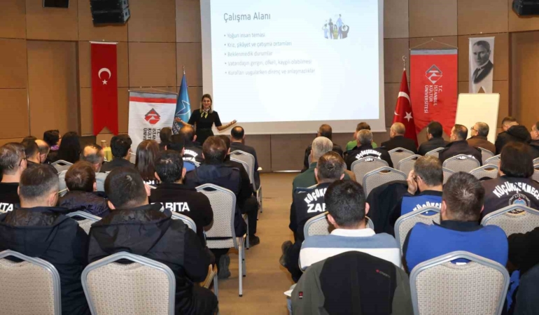 Zabıta personeline ‘iletişim eğitimi’