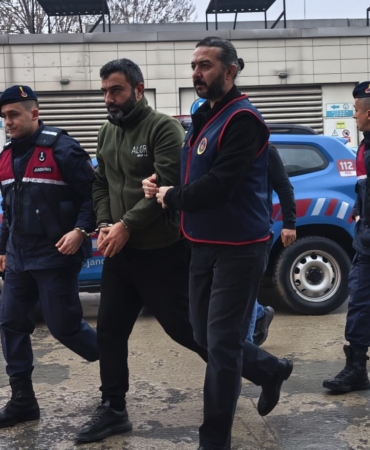 16 suçtan 30 yılla aranan şahıs bağ evinde yakalandı