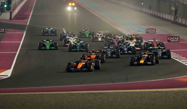 Formula 1’de şampiyon Abu Dabi’de belli olacak
