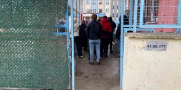 Kocaeli’de okul bahçesinde korku dolu anlar