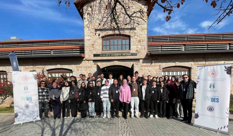 Öğrenciler, mühendislik uygulamalarını sahada gözlemleme fırsatı buldu