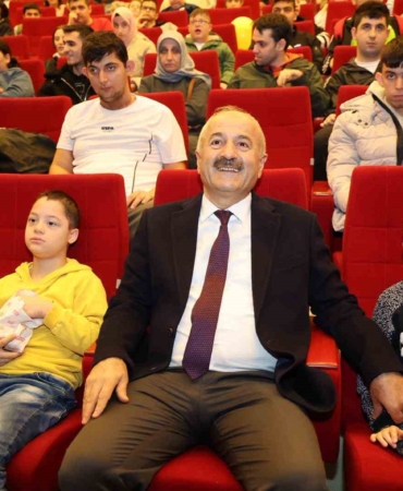 Özel çocukların sinema keyfi