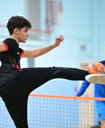 Karacabey’de ayak tenisi şampiyonu Karaca