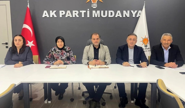 "Mudanya’da hayata dokunan icraat yok, 328 bin metrekarelik arsalar satılıyor"