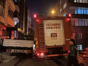 Güngören’de binadaki patlamada yaşlı çift yaralandı