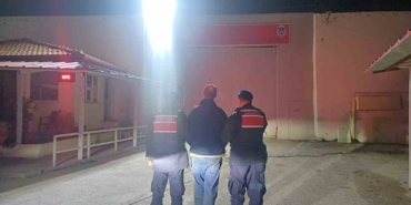 Jandarma ’Çocuğa Karşı Cinsel Taciz’ suçundan aranan şahsı yakaladı
