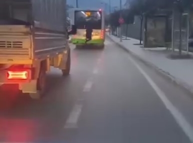 Trafikte tehlikeli anlar