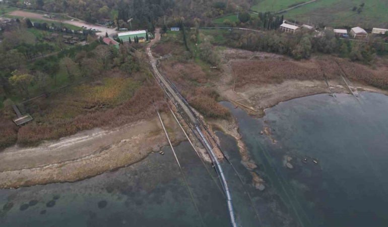 Milyonlar susuzlukla karşı karşıya: Sapanca Gölü her gün santim santim yok oluyor