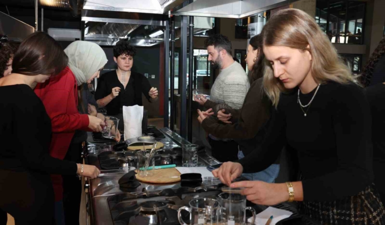 Pancar Deposu’nda biyoplastik atölyesi düzenlendi