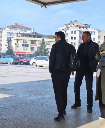 Bursa’da bebeğin akciğerine fıstık kaçtı