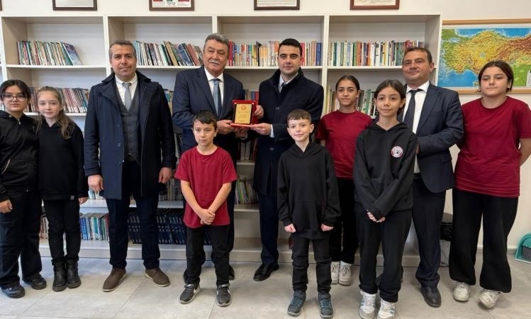 Bilecik’te hayırsever desteğiyle okul kütüphanesi yenilendi