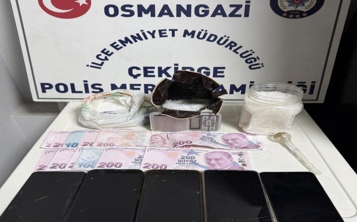 Bursa’da zehir tacirlerine darbe, yüklü miktarda uyuşturucu ele geçirildi