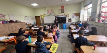 Kartepe’de öğrencilere "sıfır atık" eğitimi verildi