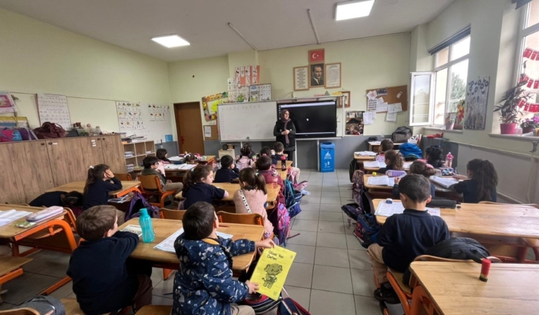 Kartepe’de öğrencilere "sıfır atık" eğitimi verildi