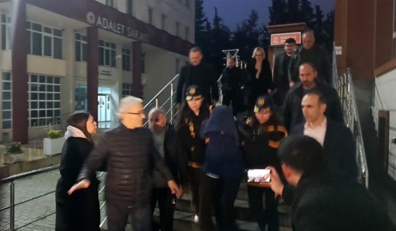 Güllü’nün kızı annesi öldürme suçlamasıyla tutuklandı