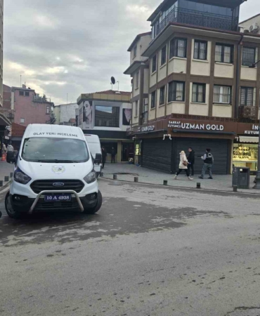 Kuyumcuya silahlı saldırı