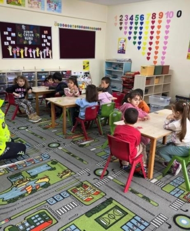 Jandarma ve emniyetten trafik bilinci çalışması