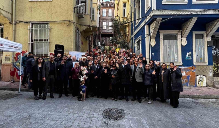 Adile Naşit vefatının 38. yılında Beyoğlu’nda anıldı