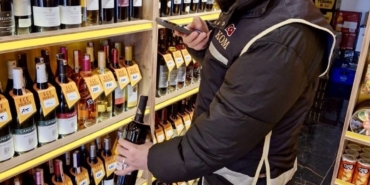 Bilecik’te yılbaşı öncesi sahte ve kaçak alkol denetimi