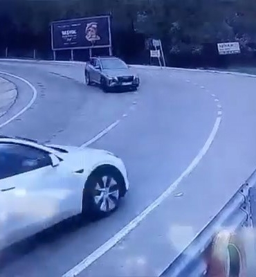 Uludağ yolu buz pistine döndü