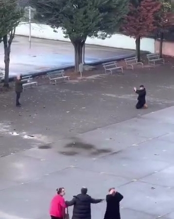 Okul bahçesindeki rehine krizinde baba serbest bırakıldı, şantajcı tutuklandı