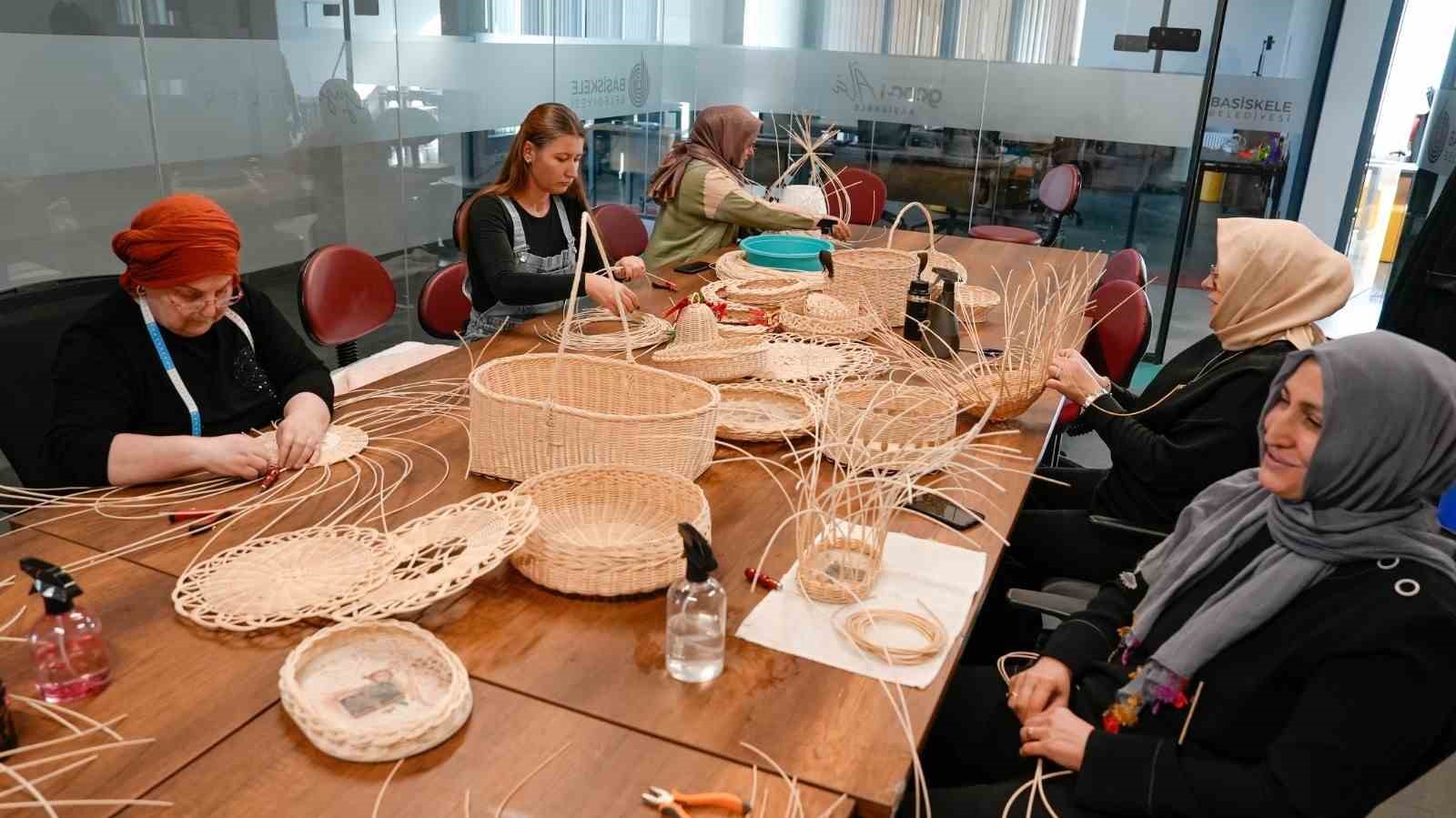 Başiskele’de "Genc-i Âlâ" modeliyle eğitim her yaşa ulaşıyor