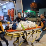 Marketin yük asansöründe sıkışan işçi ağır yaralandı