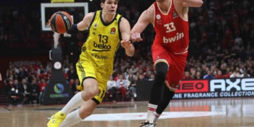 Fenerbahçe, Olympiakos deplasmanında