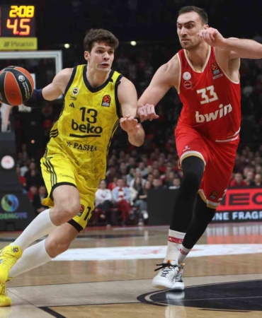 Fenerbahçe, Olympiakos deplasmanında