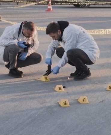 Sultangazi’de kız öğrenciye silahlı saldırı