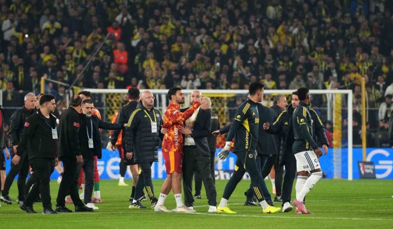 Derbide ısınmada gerginlik