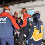 Edirne’de korku dolu dakikalar, çökme riski nedeniyle AFAD vatandaşları tahliye etti