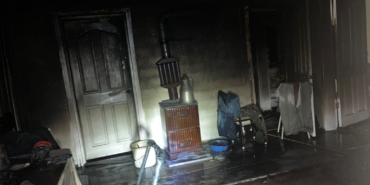 Elektrik prizinden çıkan yangın korkuttu